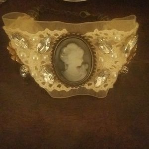 Cameo and lace bracelet